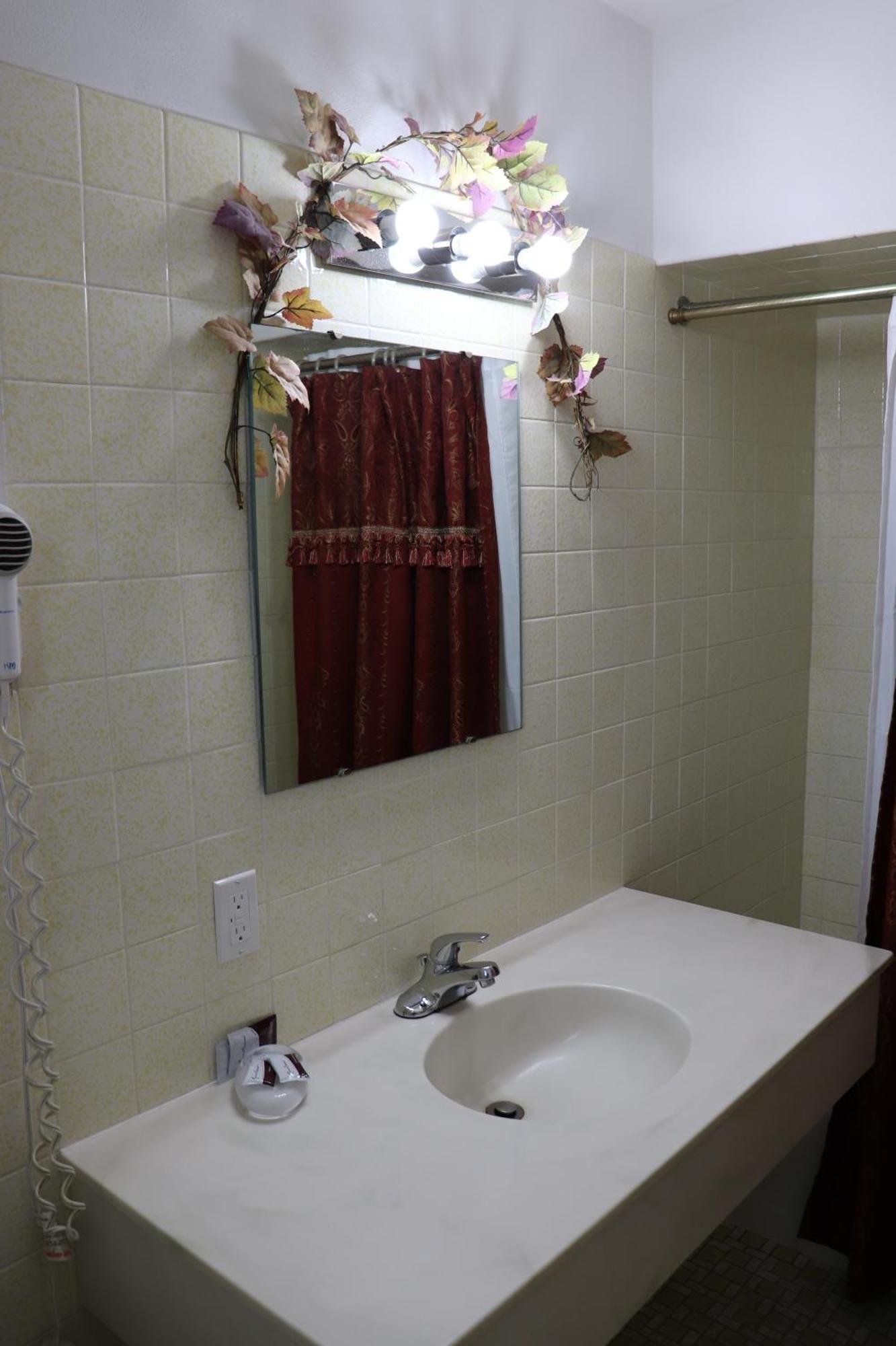 Best Nights Inn - Sparta Extérieur photo